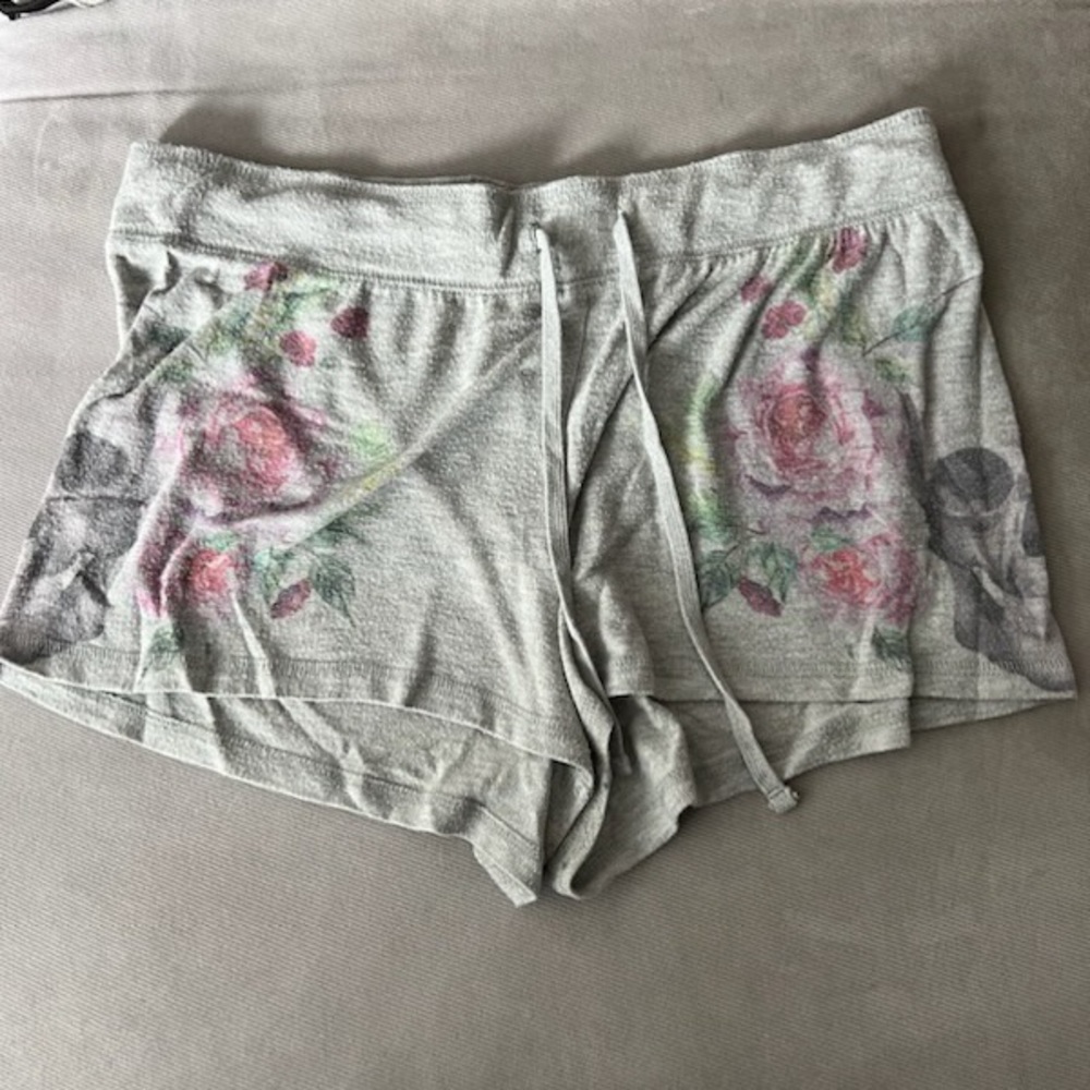 P.J. SALVAGE Pajama Shorts Grey Skull Flowers